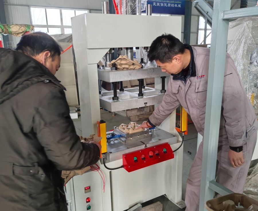 蛋托機(jī)、蛋托生產(chǎn)線(xiàn)、雞蛋托盤(pán)機(jī)，請(qǐng)致電宏潤(rùn)包裝